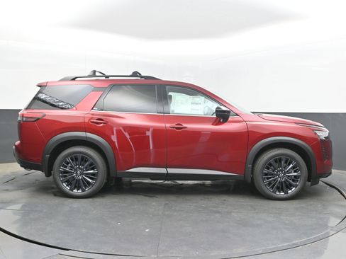 New 2026 Nissan Pathfinder SL AWD/4WD image 8