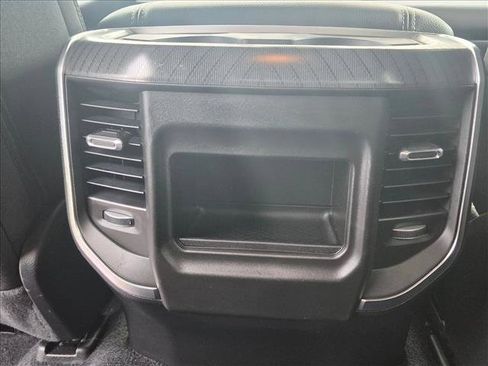 Used 2025 RAM 1500 Big Horn AWD/4WD image 17