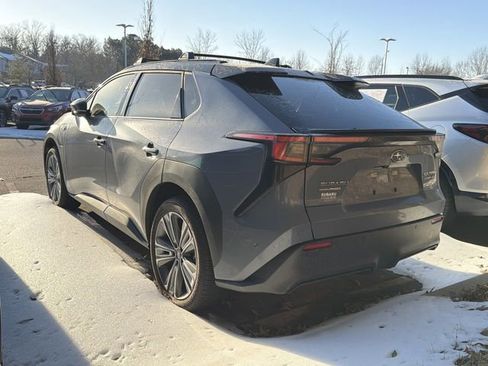 Certified 2024 Subaru Solterra Touring w/ Touring Package image 11