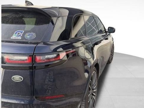 Used 2023 Land Rover Range Rover Velar R-Dynamic S image 9