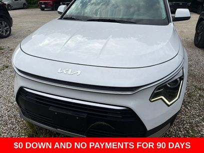 Used 2025 Kia Niro LX