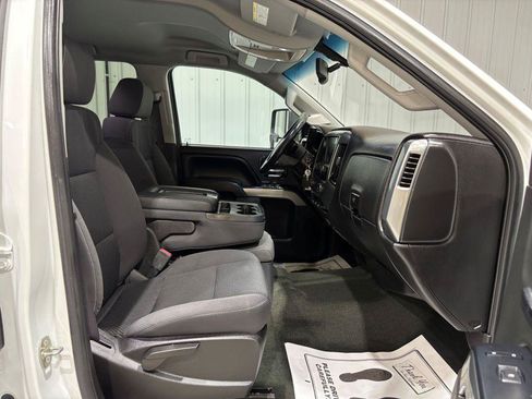 Used 2016 Chevrolet Silverado 3500 LT AWD/4WD image 12
