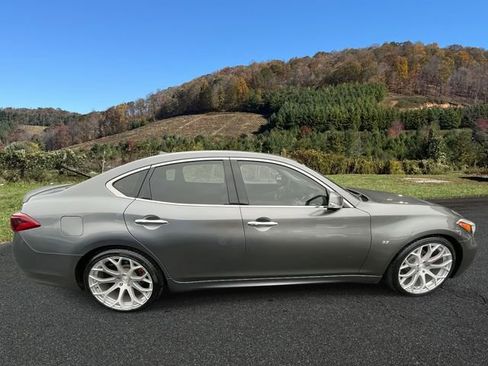Used 2015 INFINITI Q70 3.7 image 8
