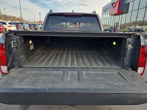 Used 2017 Honda Ridgeline RTL-E image 25