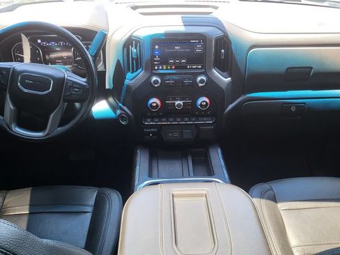 Used 2022 GMC Sierra 3500 Denali w/ Denali Ultimate Package AWD/4WD image 30