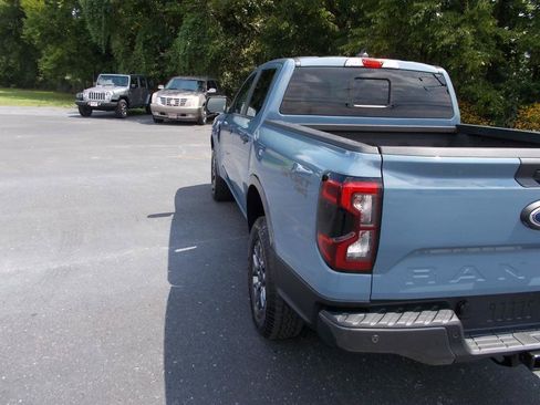 Used 2024 Ford Ranger XLT w/ Trailer Tow Package AWD/4WD image 4
