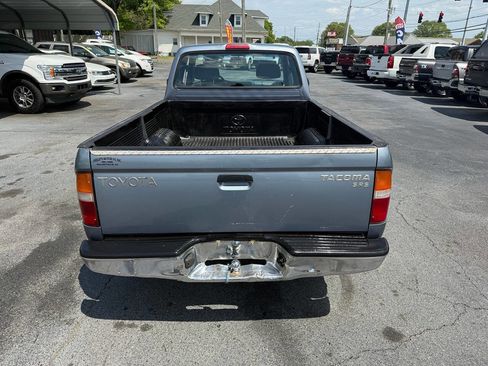 Used 1998 Toyota Tacoma 2WD Xtracab image 5