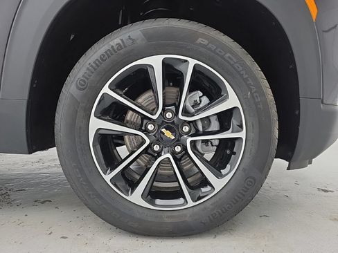 Used 2025 Chevrolet TrailBlazer LT w/ Convenience Package AWD/4WD image 18