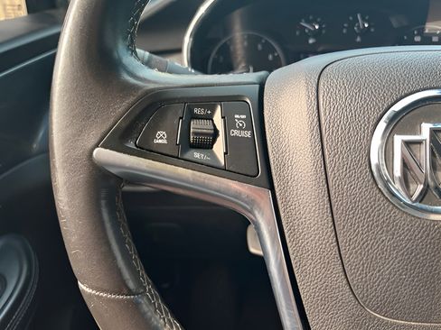 Used 2020 Buick Encore Preferred AWD/4WD image 18