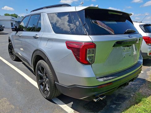 Used 2020 Ford Explorer ST w/ ST Street Pack AWD/4WD image 4