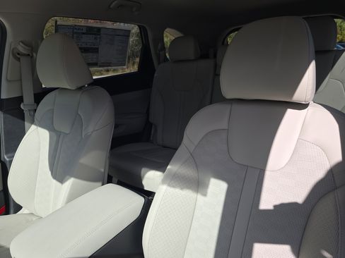 New 2026 Kia Sorento S image 22