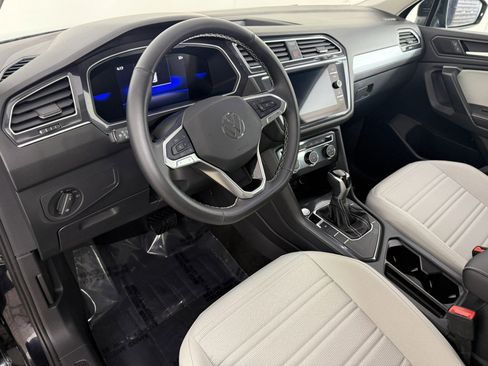 Used 2024 Volkswagen Tiguan S FWD image 17