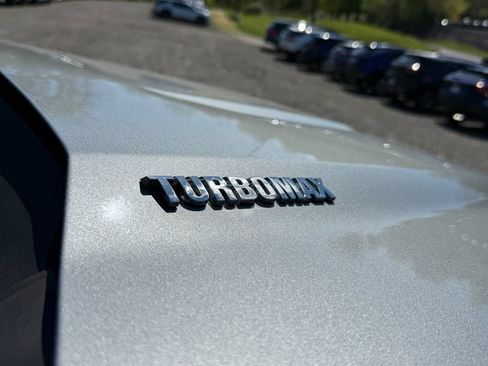 Certified 2025 Chevrolet Silverado 1500 LT AWD/4WD image 8