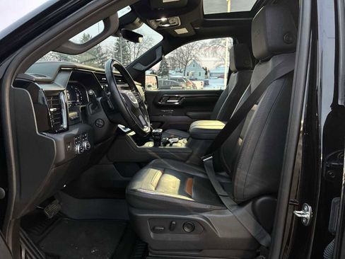 Certified 2023 GMC Sierra 1500 AT4 w/ Technology Package image 20