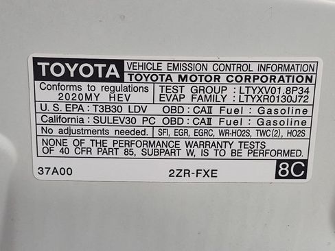 Used 2020 Toyota Prius LE FWD image 26