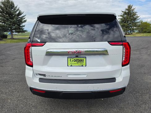Used 2023 GMC Yukon XL SLT w/ SLT Luxury Package AWD/4WD image 6