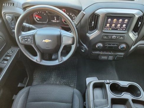 Used 2023 Chevrolet Silverado 1500 Custom image 29