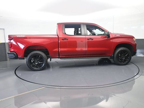 Used 2023 Chevrolet Silverado 1500 LT Trail Boss AWD/4WD image 7