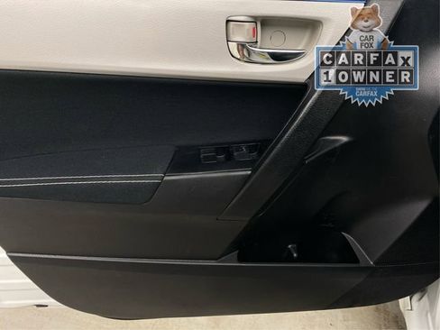 Used 2016 Toyota Corolla LE FWD image 24