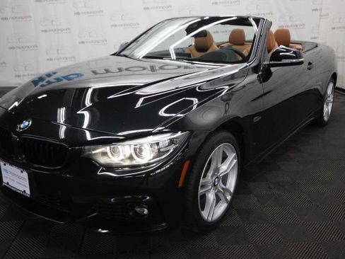 Used 2019 BMW 430i xDrive Convertible w/ M Sport Package image 11