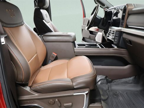 Used 2024 Ford F450 King Ranch image 28