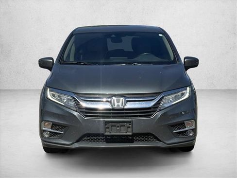 Used 2018 Honda Odyssey Touring image 2