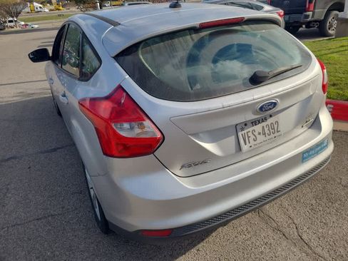 Used 2013 Ford Focus SE image 3