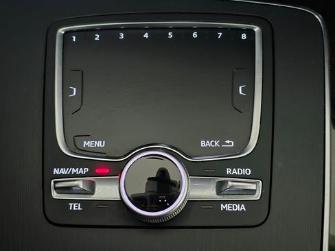 Used 2018 Audi Q5 2.0T Premium Plus w/ Premium Plus Package image 27