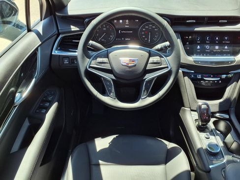 Used 2026 Cadillac XT5 Premium Luxury w/ LPO, Floor Liner Package AWD/4WD image 11