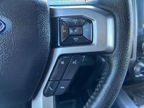 Used 2015 Ford F150 Platinum w/ Equipment Group 701A Luxury image 19