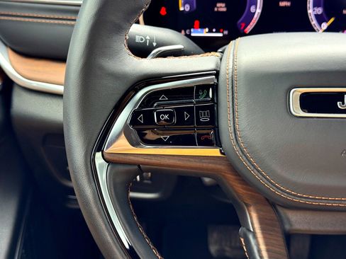 Used 2023 Jeep Grand Cherokee L Summit image 30