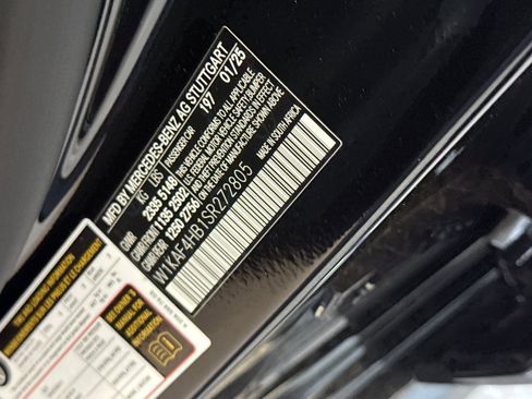 New 2025 Mercedes-Benz C 300 4MATIC Sedan image 36