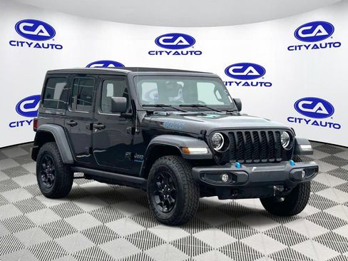 Used 2023 Jeep Wrangler Unlimited w/ Sun & Screen Package AWD/4WD image 1