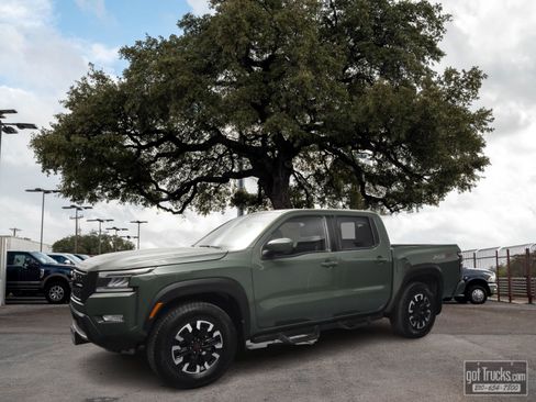 Used 2023 Nissan Frontier PRO-4X w/ Pro Convenience Package AWD/4WD image 1