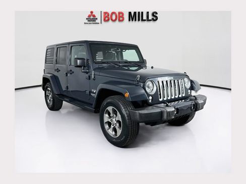 Used 2015 Jeep Wrangler Unlimited Sport AWD/4WD image 1