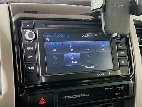 Used 2015 Toyota Tacoma PreRunner w/ SR5 Package image 13