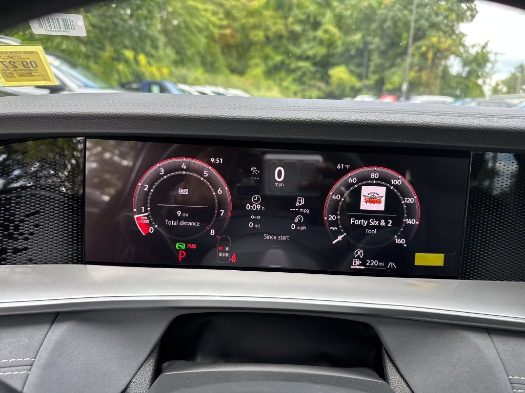 New 2026 Volkswagen Tiguan SE R-Line AWD/4WD image 13