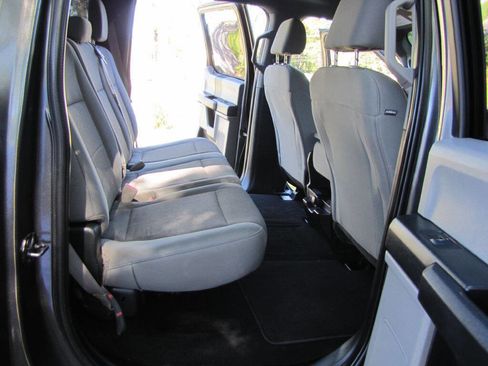 Used 2019 Ford F250 XL w/ STX Appearance Package image 18