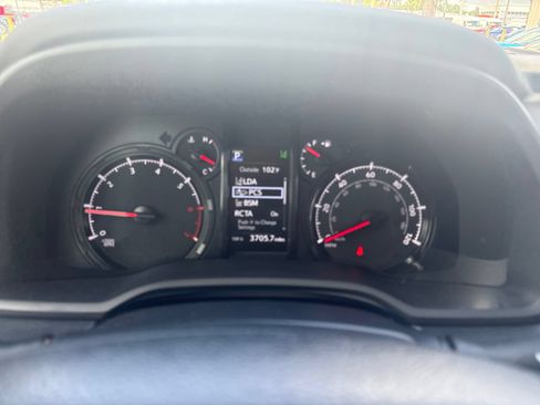 Used 2024 Toyota 4Runner SR5 AWD/4WD image 14