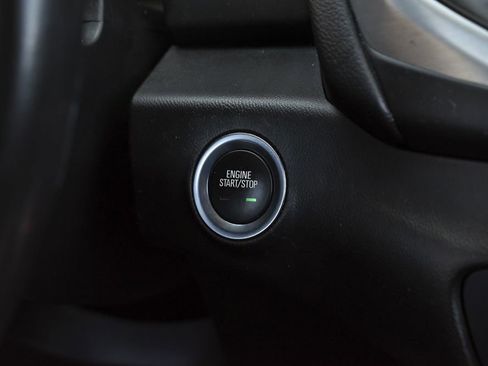 Used 2020 GMC Terrain SLT w/ Preferred Package FWD image 28