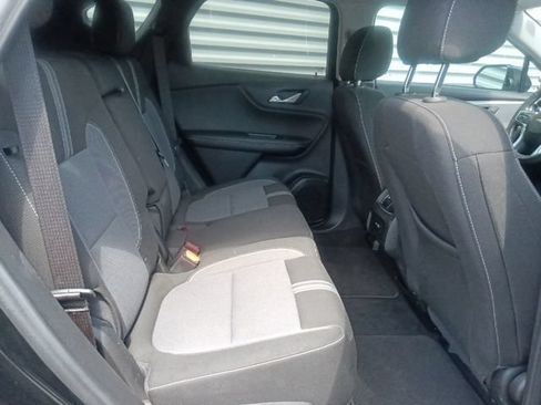 Used 2025 Chevrolet Blazer LT AWD/4WD image 28