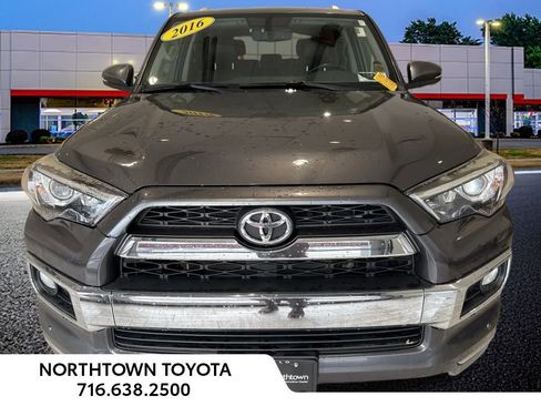 Used 2016 Toyota 4Runner Limited image 14