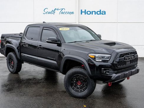 Used 2023 Toyota Tacoma TRD Pro image 2