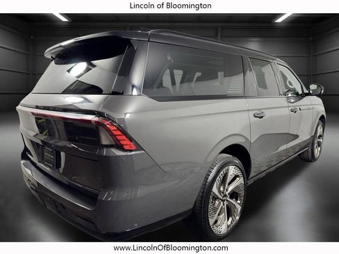 Certified 2025 Lincoln Navigator L Black Label w/ Black Label Special Edition AWD/4WD image 7