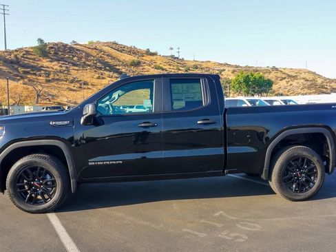 New 2025 GMC Sierra 1500 Pro w/ Graphite Edition image 8