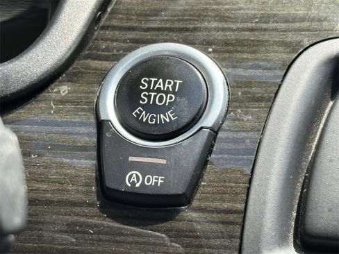 Used 2015 BMW 528i xDrive Sedan image 8