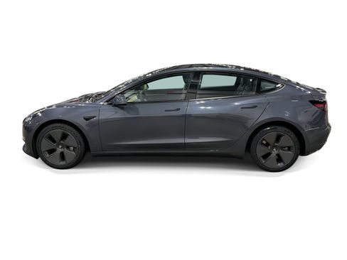 Certified 2023 Tesla Model 3 Standard Range RWD image 3