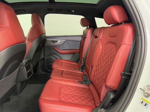 New 2026 Audi SQ7 Premium Plus image 15