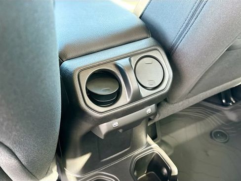 New 2026 Jeep Gladiator Willys AWD/4WD image 18