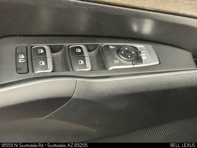 Used 2023 Kia Sorento S w/ Panoramic Sunroof Package AWD/4WD image 17